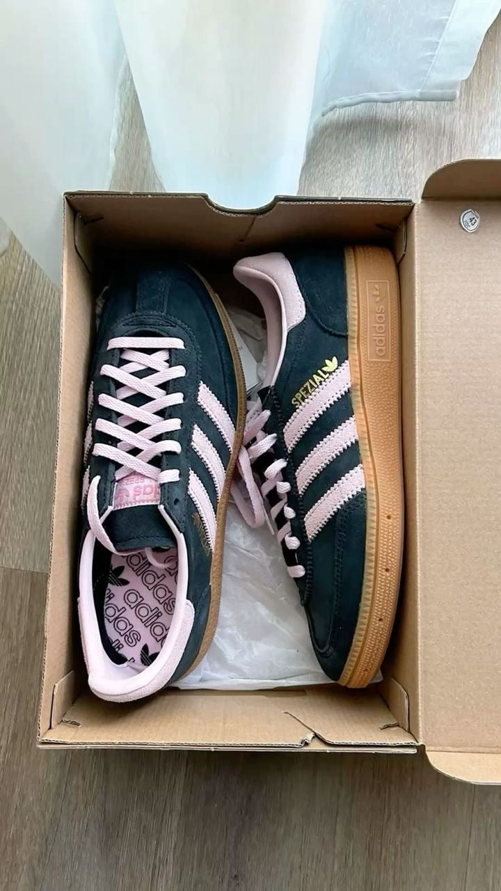 Adidas spézial
