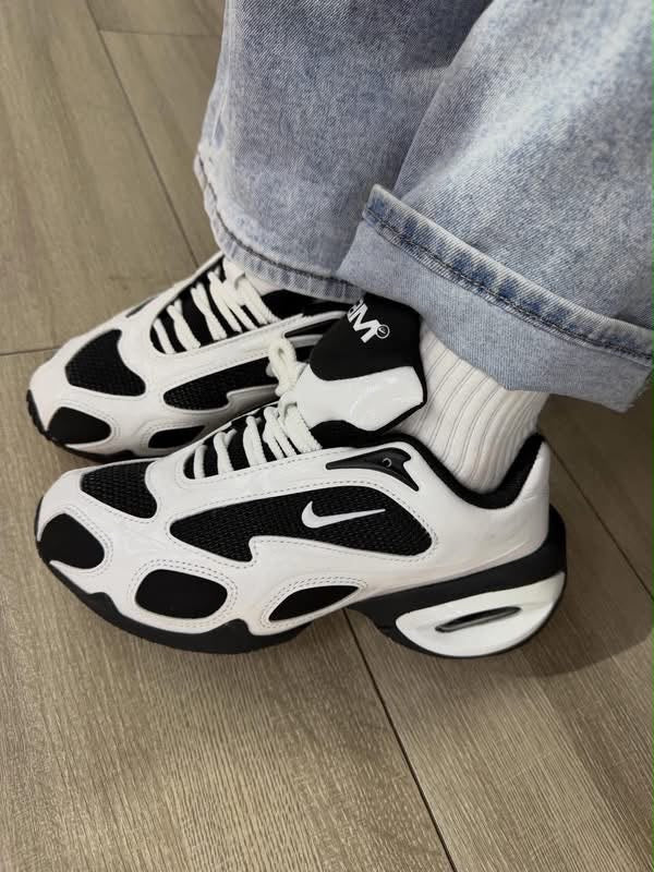 Nike air Max muse