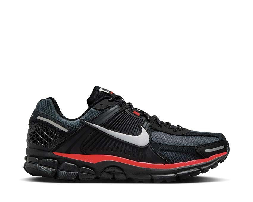 Nike VOMERO 5