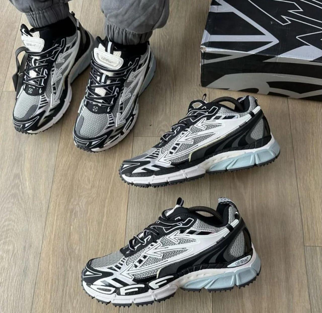 L’Off-White Be Right Back