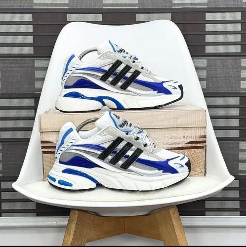 Adidas jellyflish Pharel wiliams