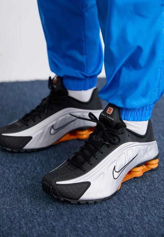 Nike shox r4