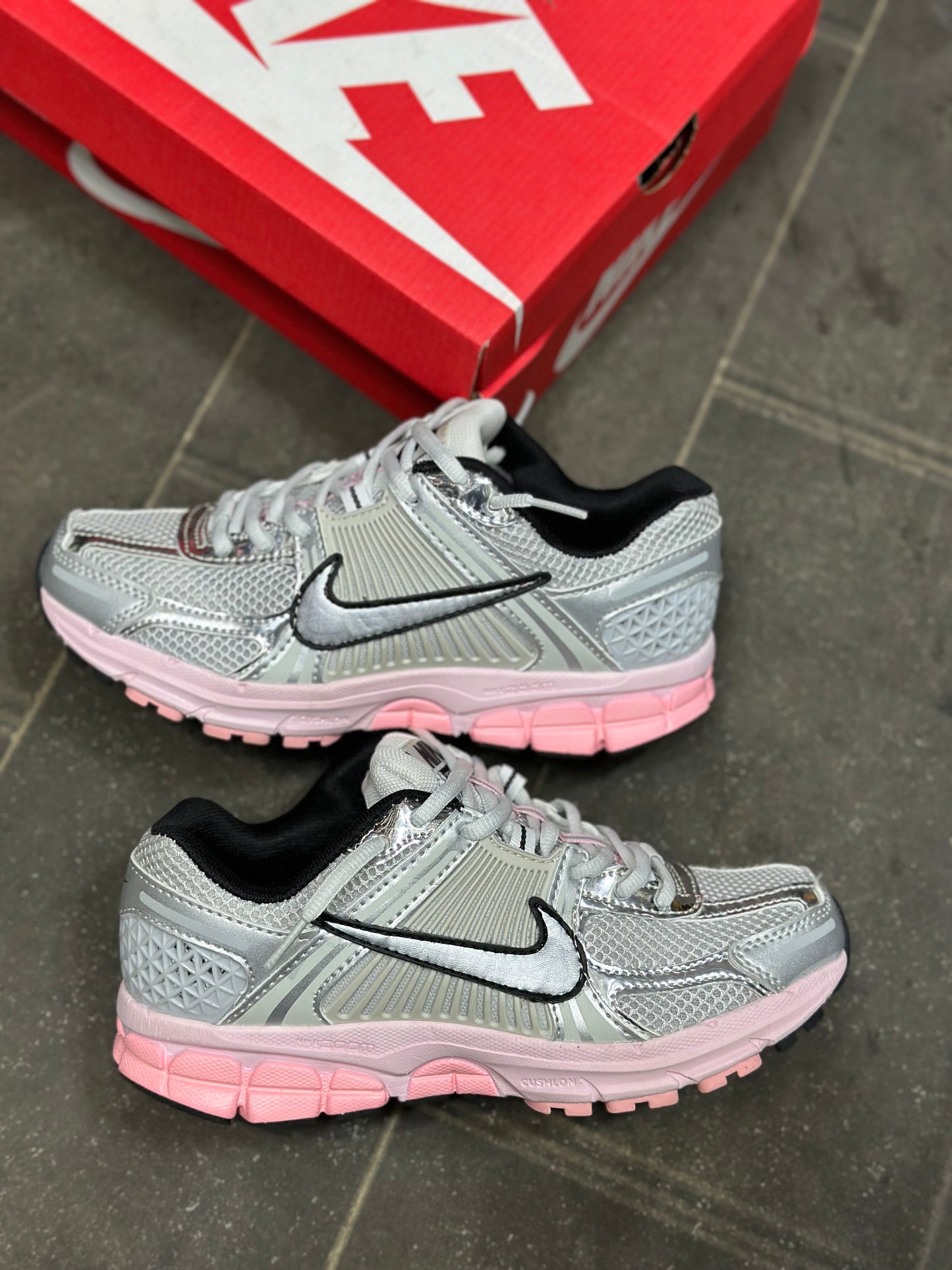 Nike VOMERO