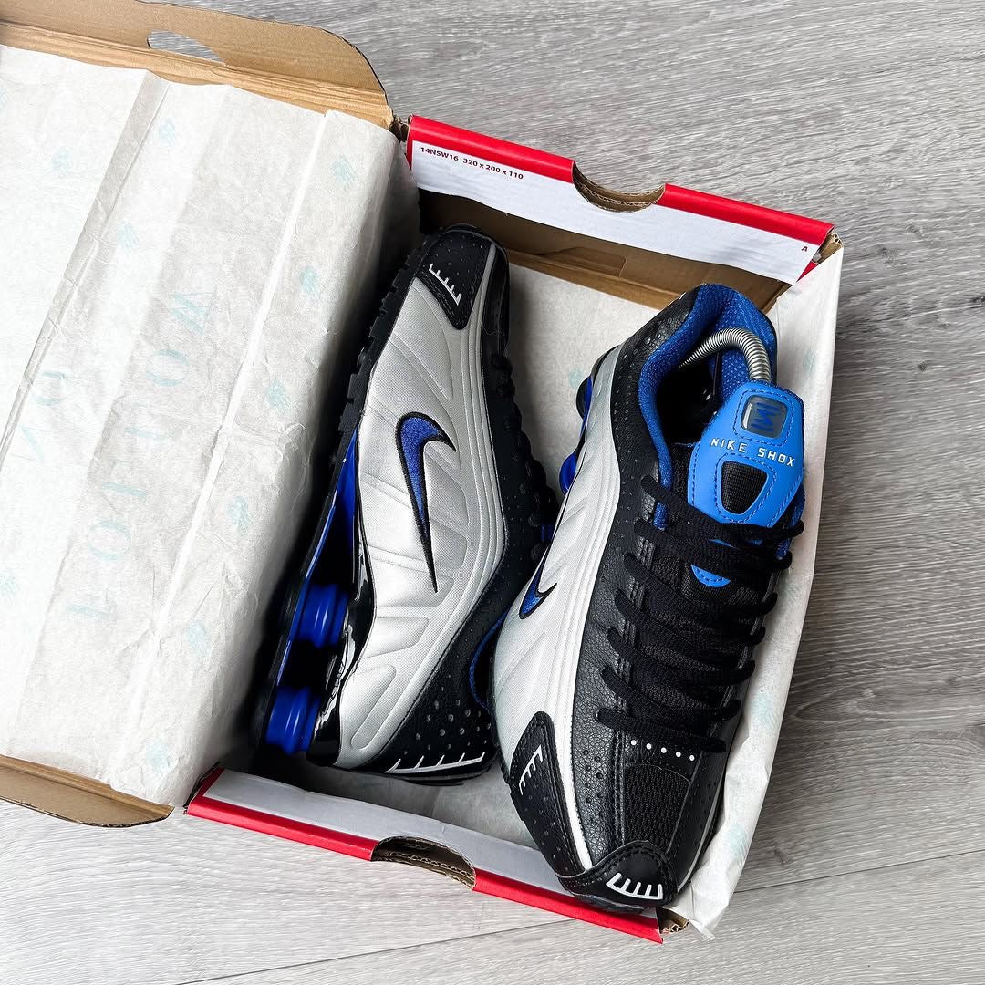 Nike shox r4
