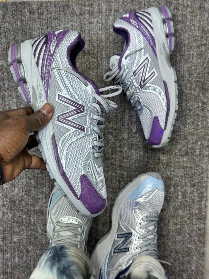 New balance 860