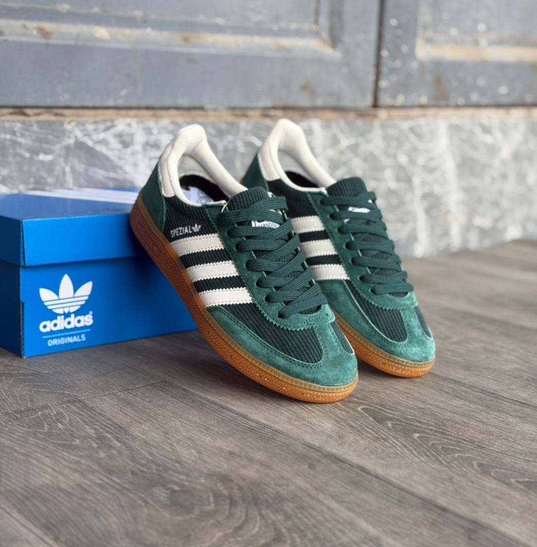 Adidas spézial