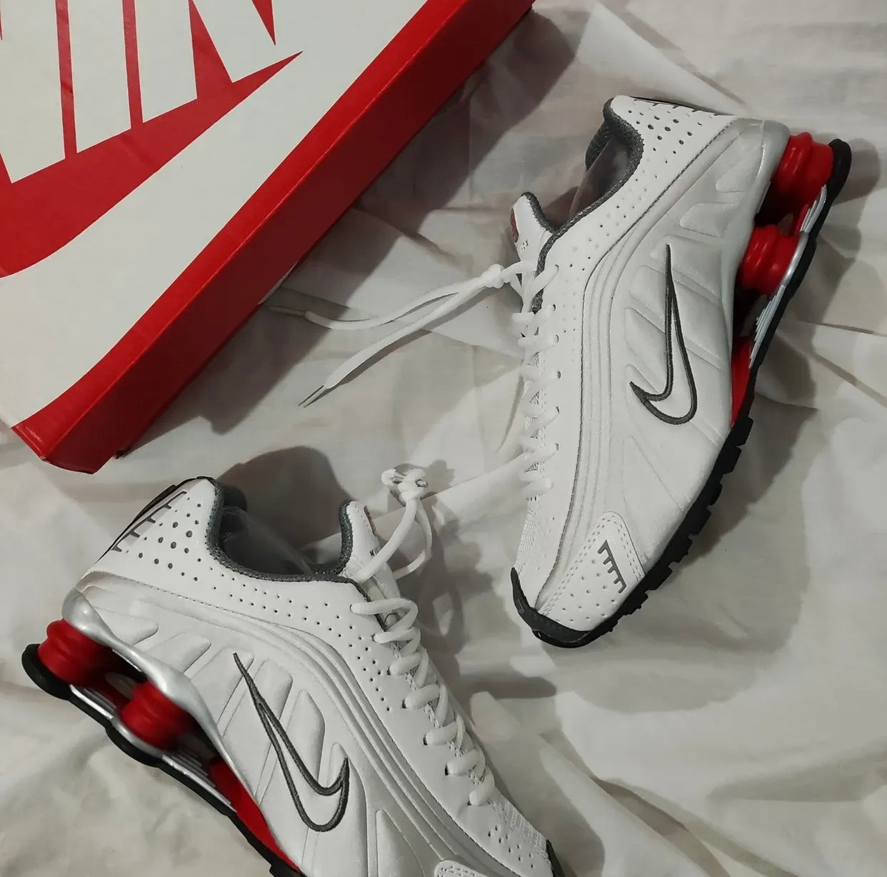 Nike shox r4