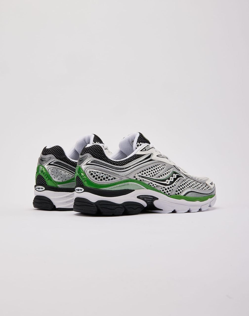 Saucony