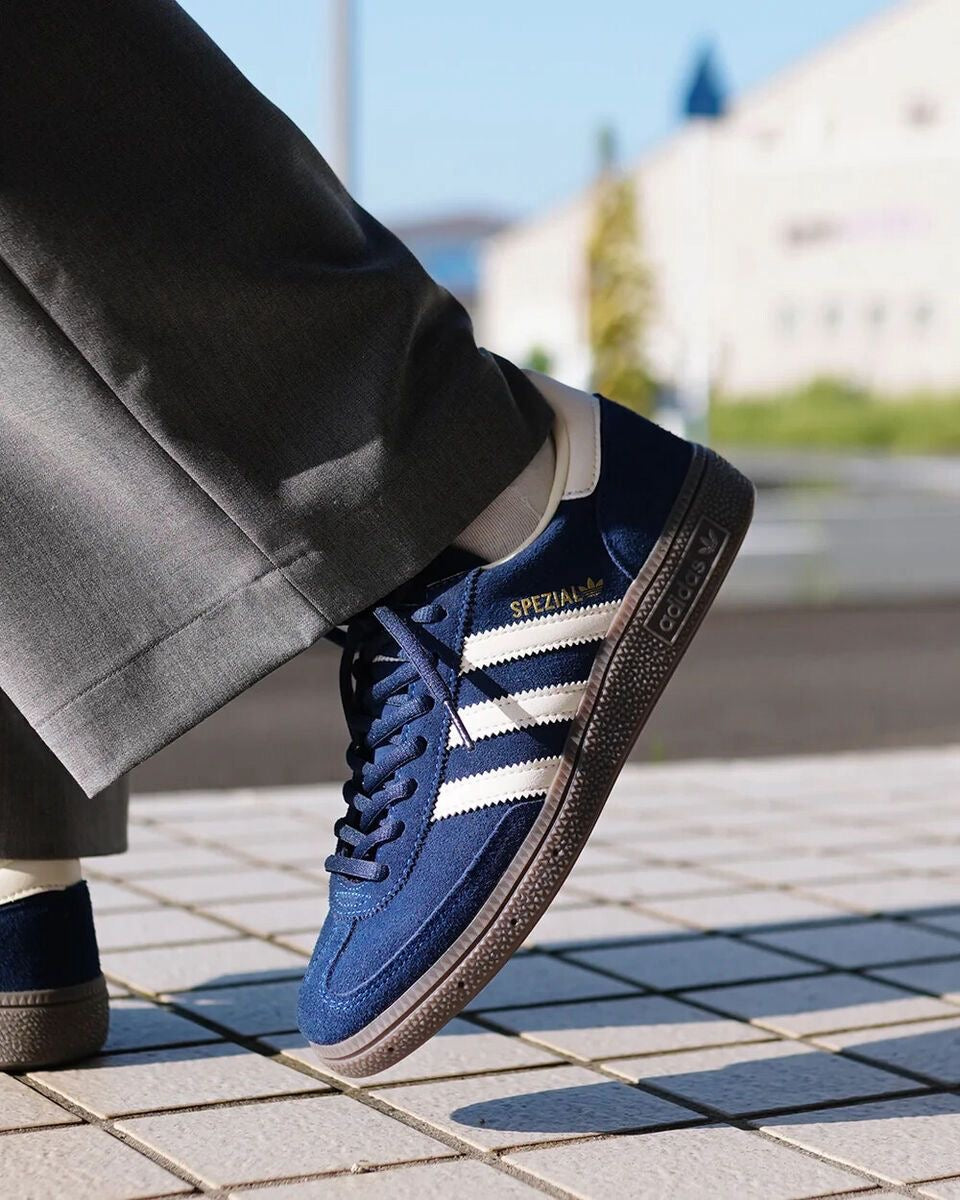 Adidas spézial