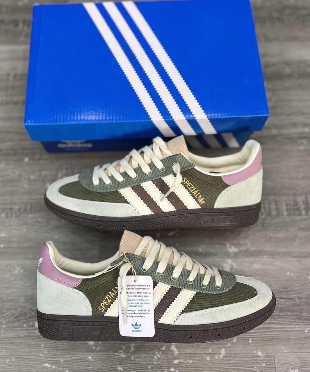 Adidas spézial