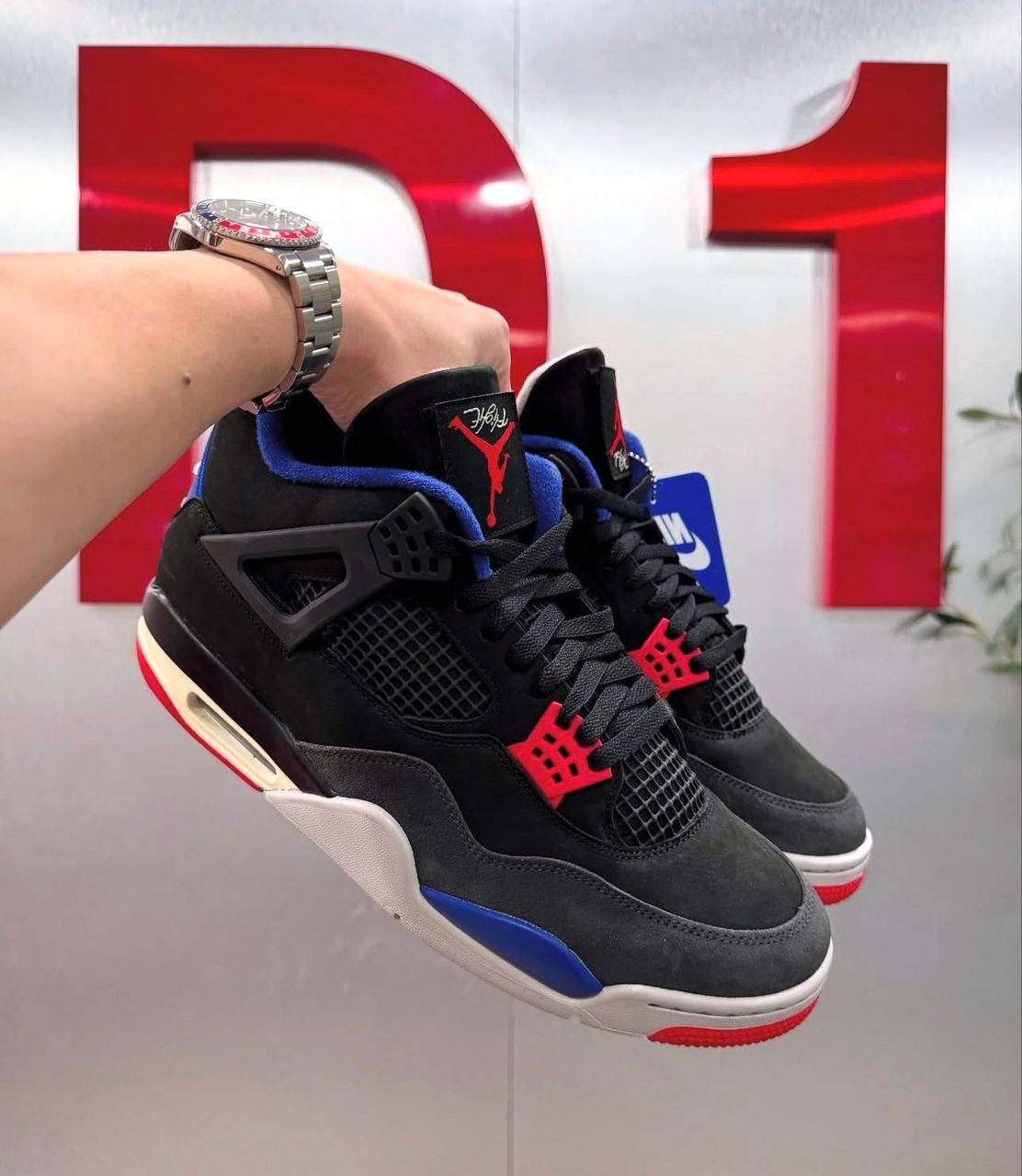 Jordan 4