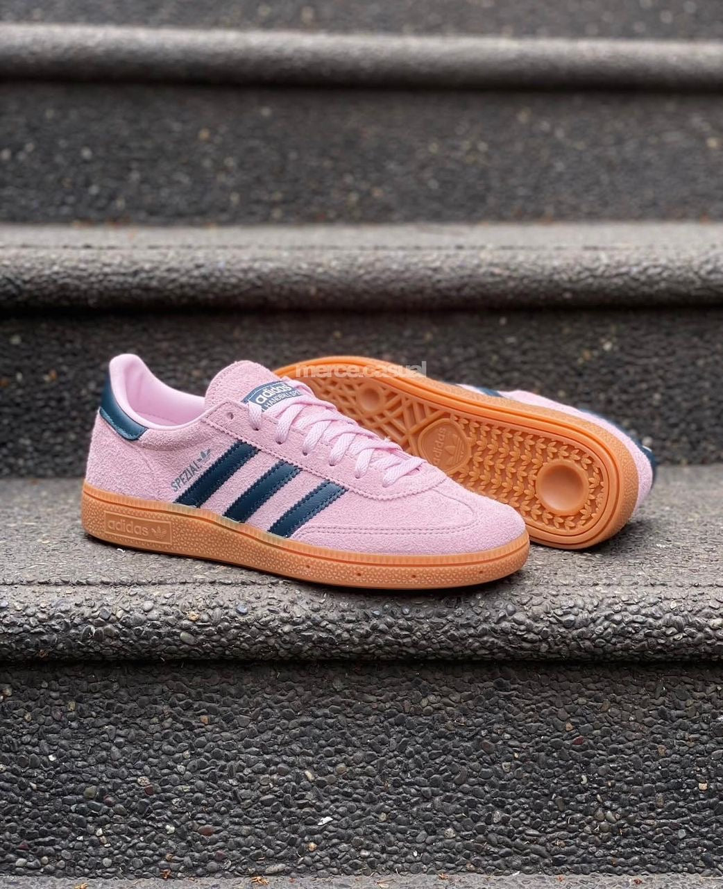 Adidas spézial