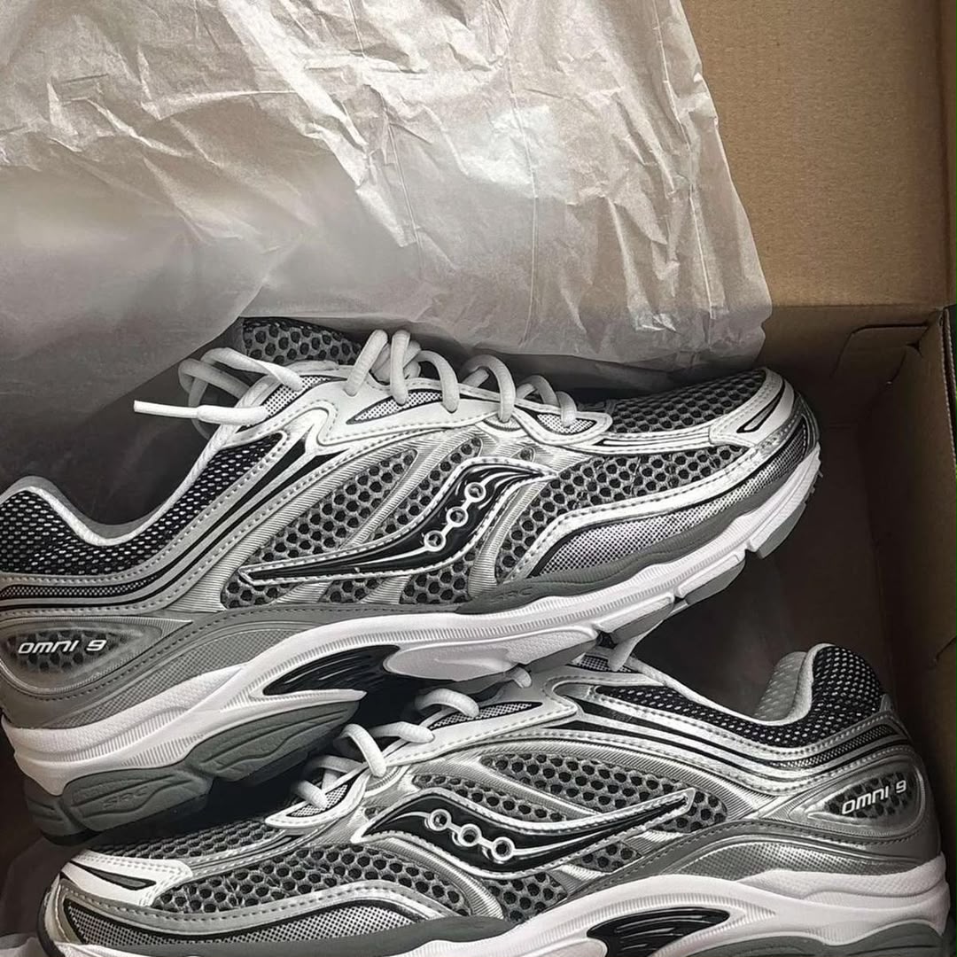 Saucony