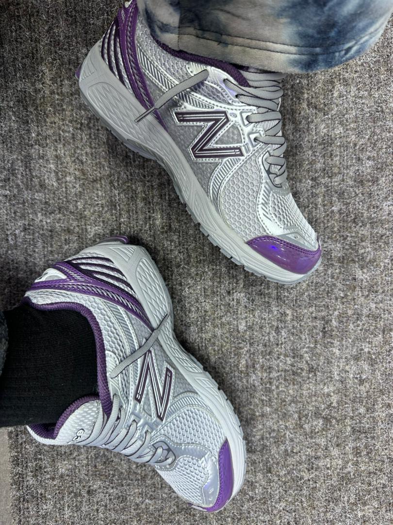 New balance 860