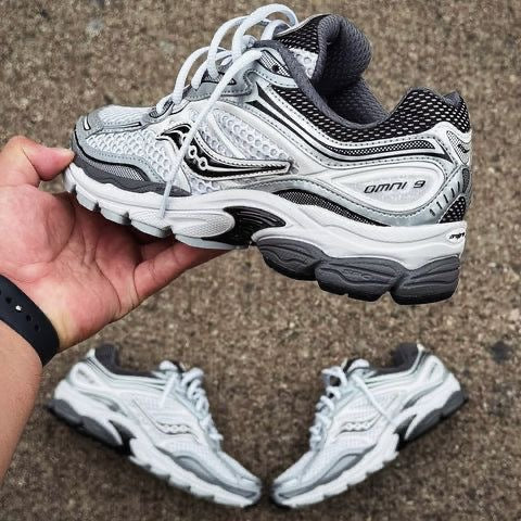 Saucony