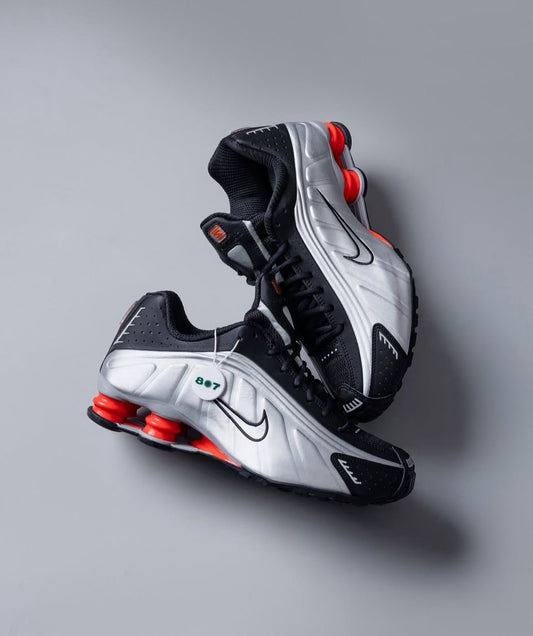 Nike shox r4