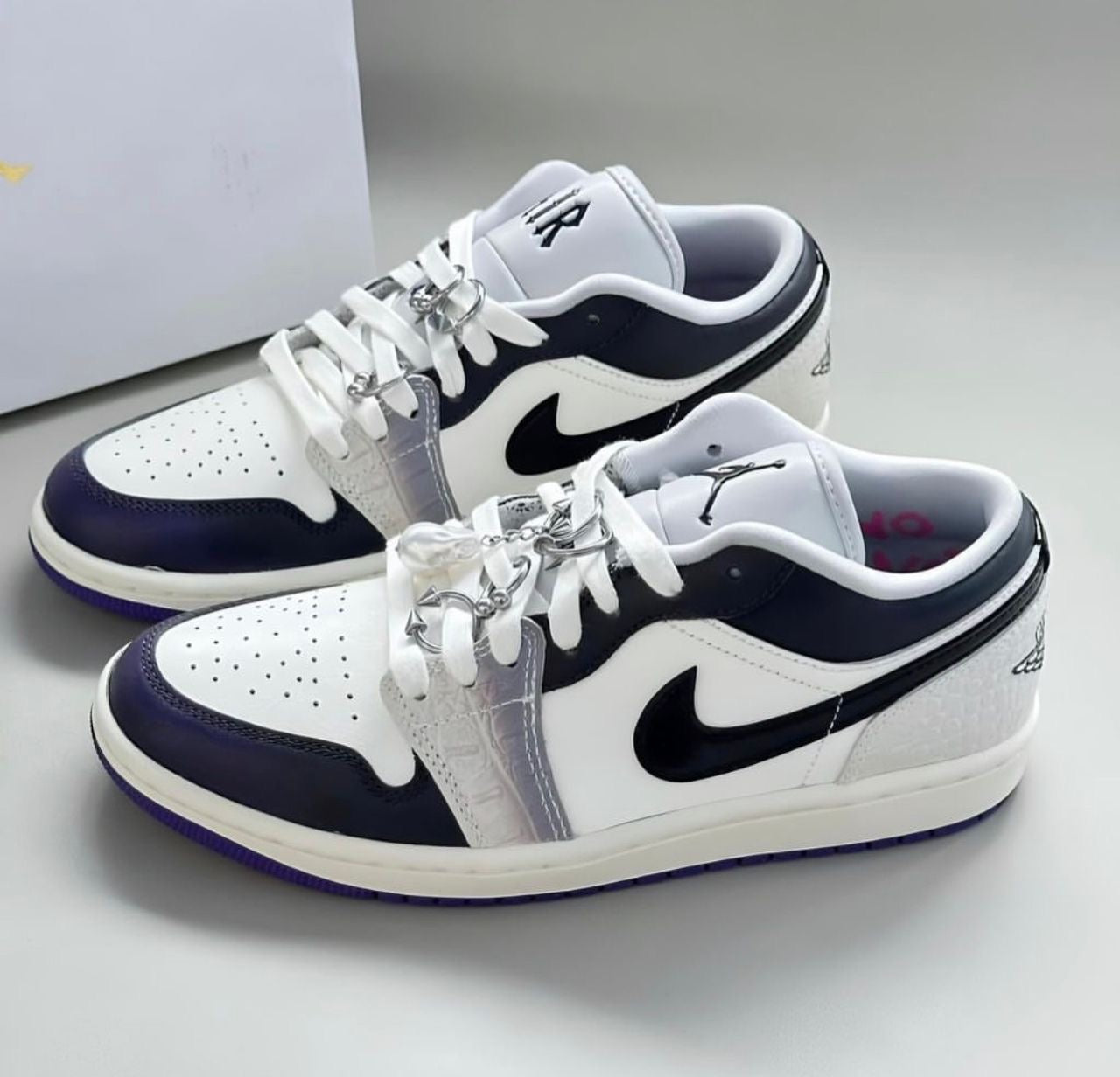 Jordan 1 low punk Rock