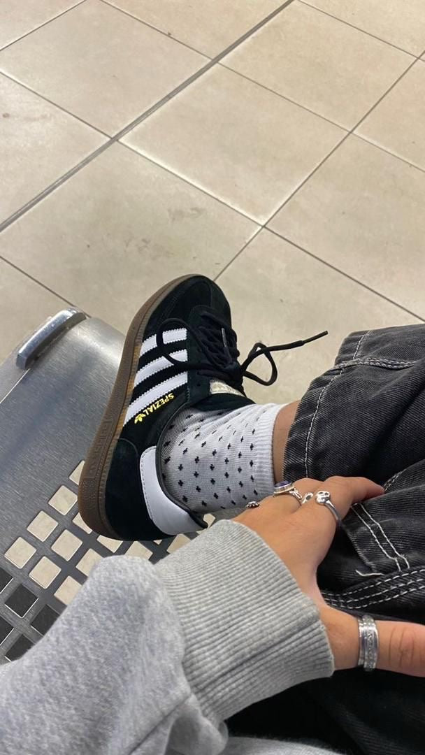 Adidas spézial
