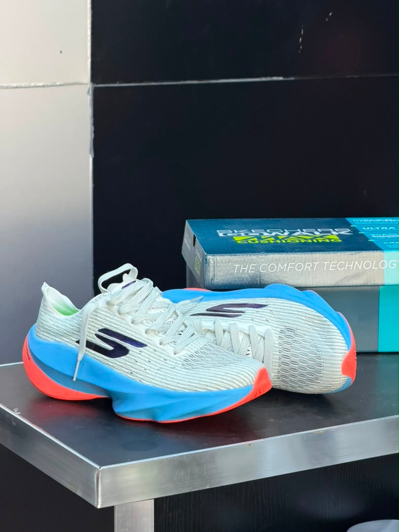 Skechers