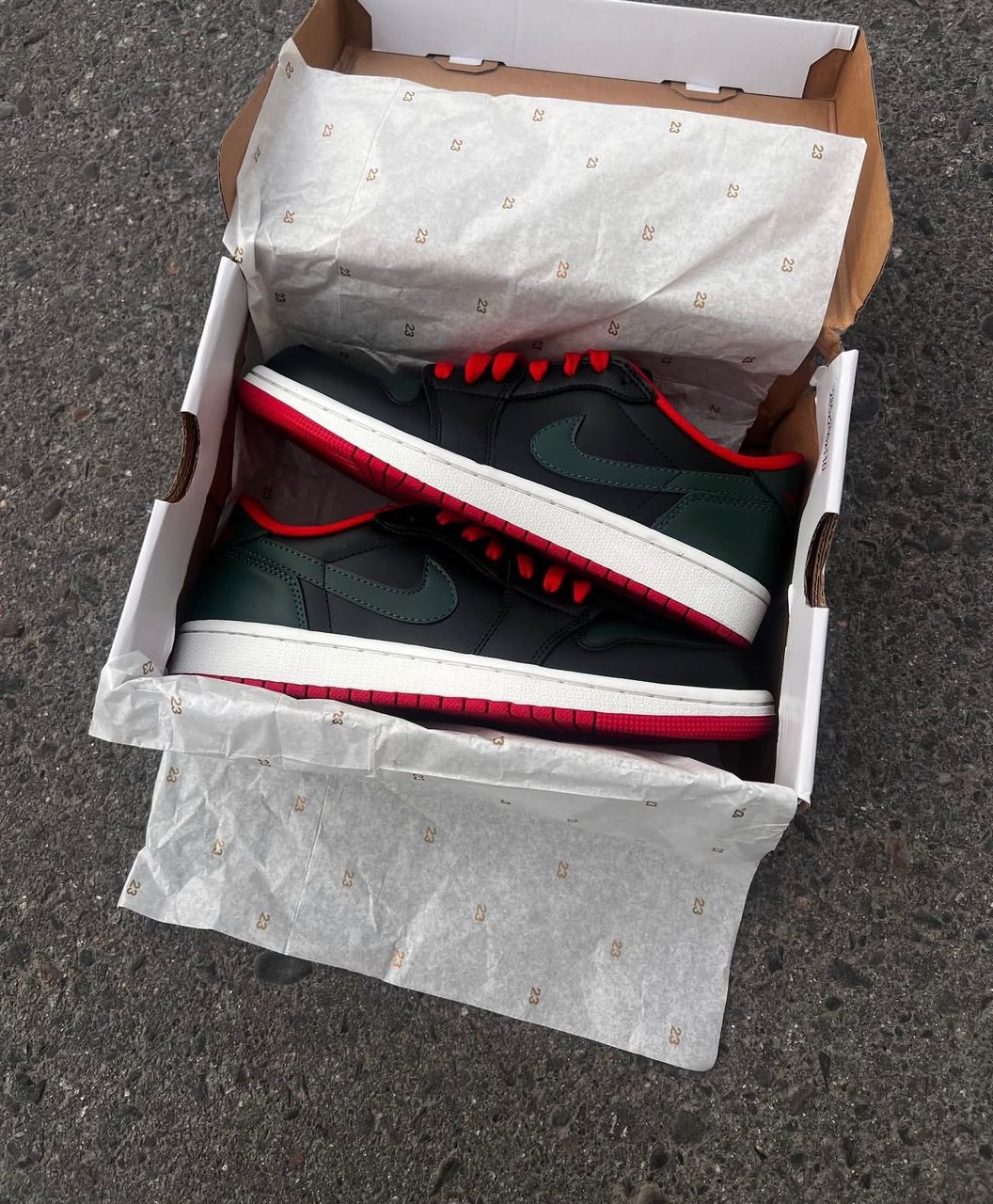 Jordan low