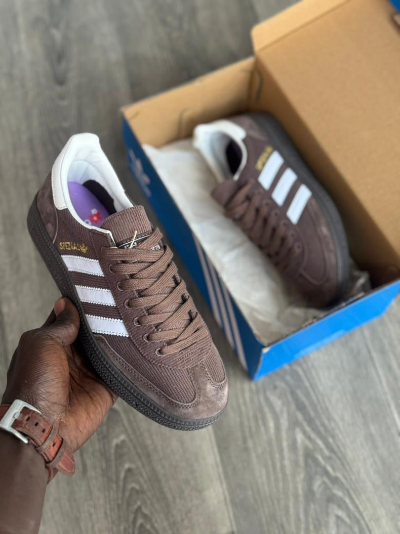 Adidas spézial