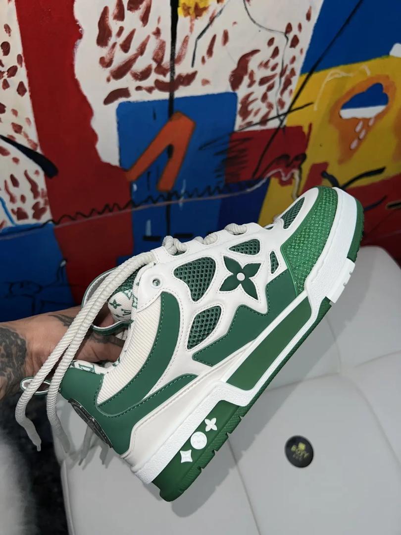 Louis Vuitton s4
