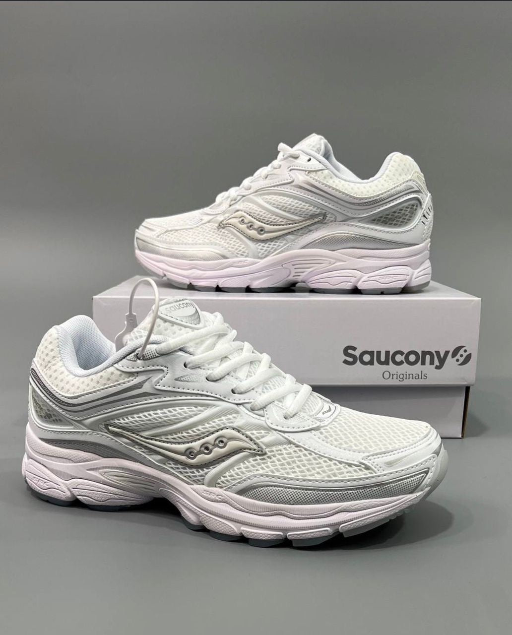 Saucony