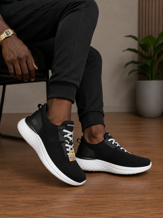 SKECHERS