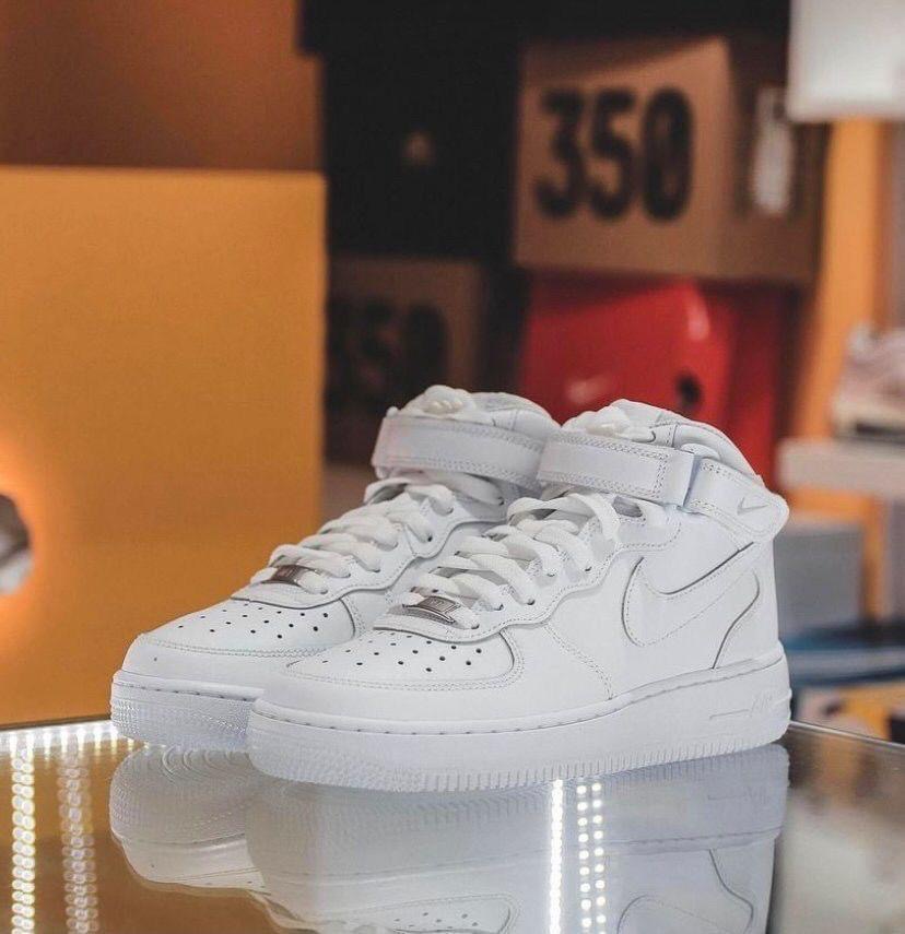 Air force blanc montante