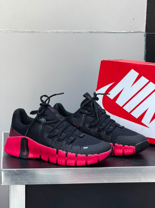 Nike frère 6