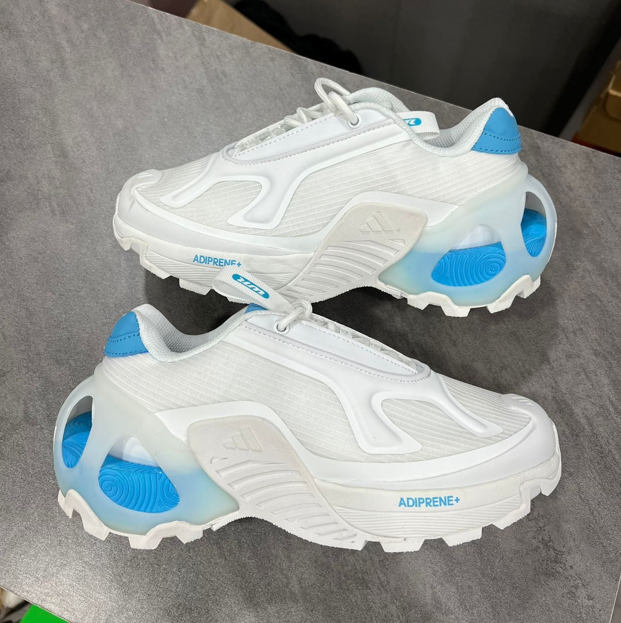 Adidas wonder runner