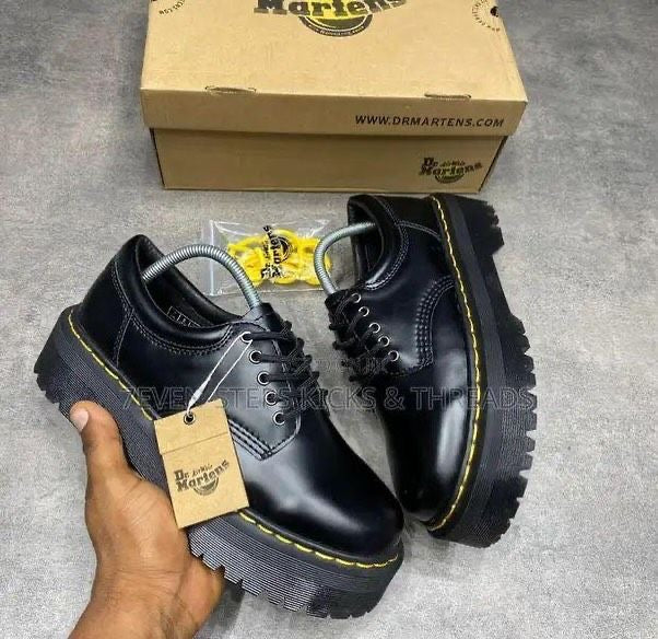 CET  Dr Martens 8053 Quad Black