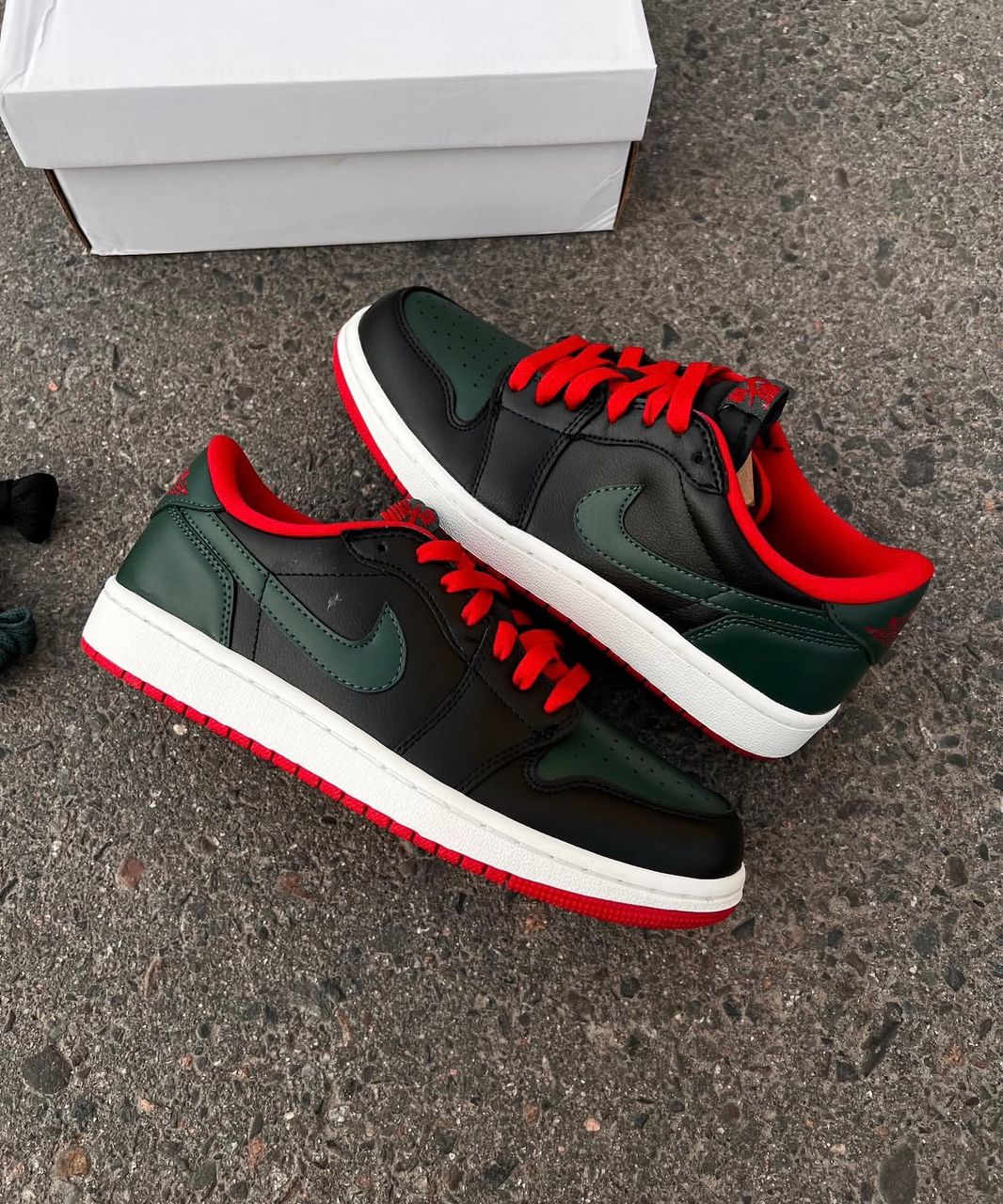 Jordan low