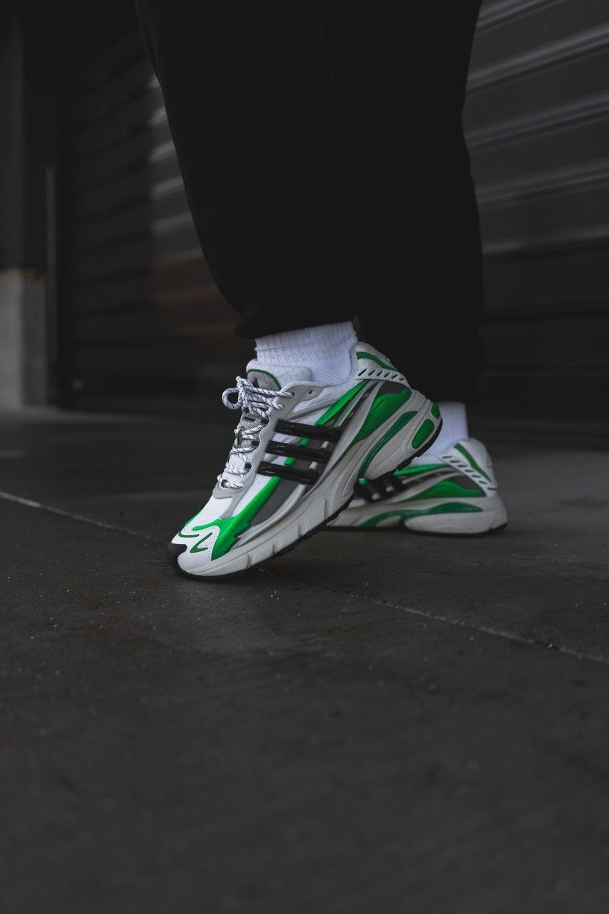 Adidas X pharell willams Jellyfish