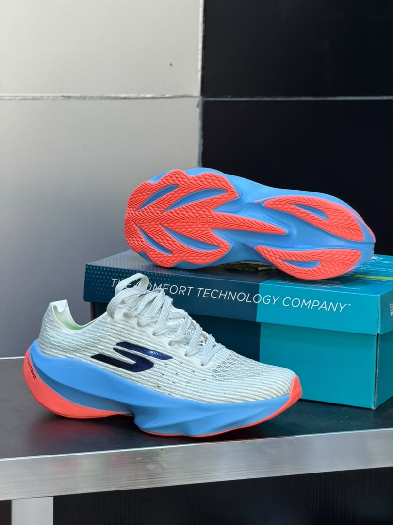 Skechers