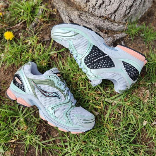 Saucony