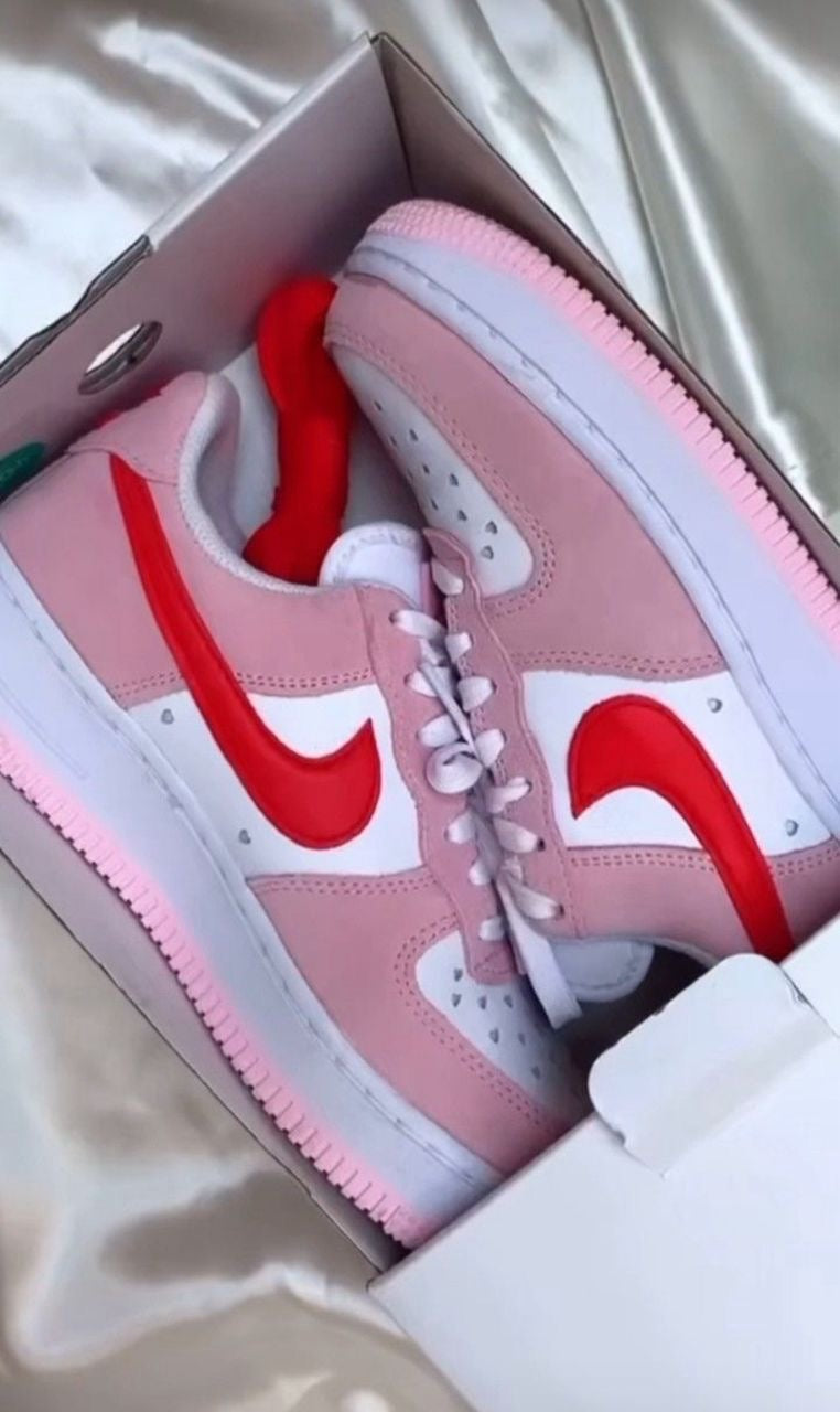 Nike air force love