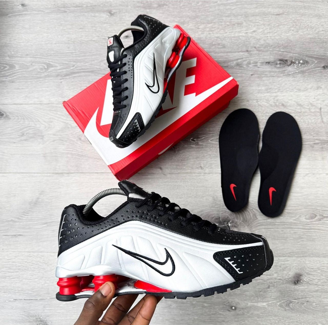 Nike shox r4
