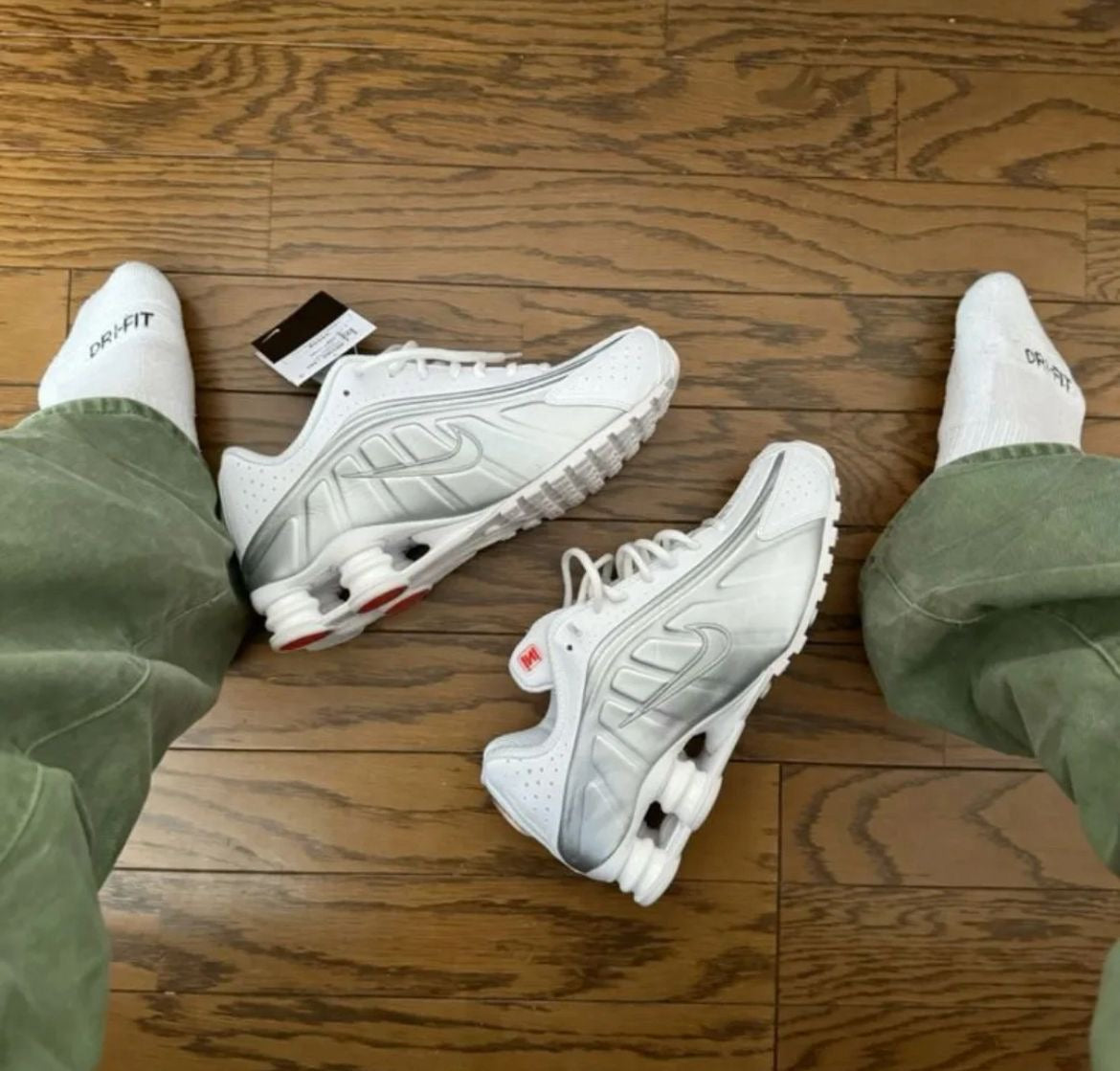 Nike shox r4