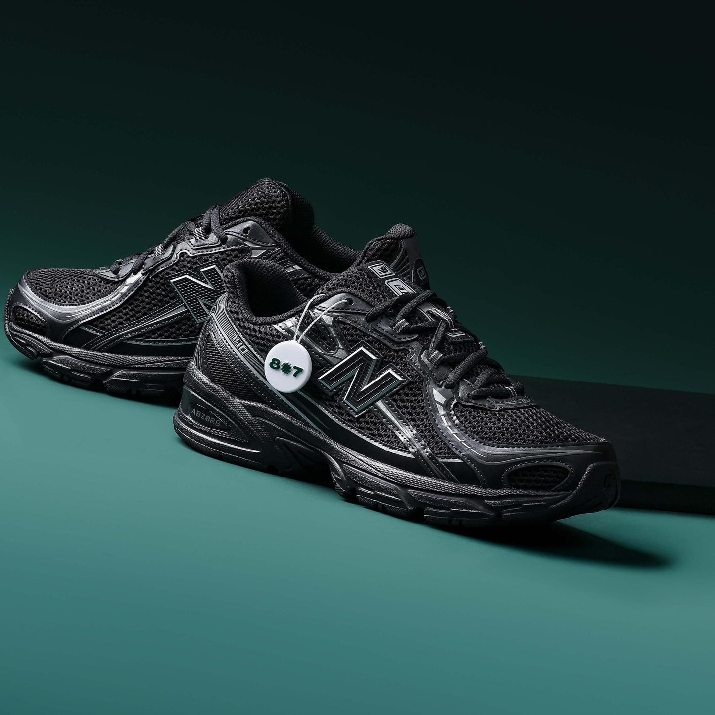 New balance 740