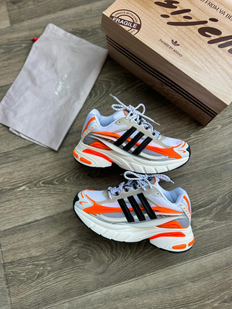 Adidas X pharell willams Jellyfish
