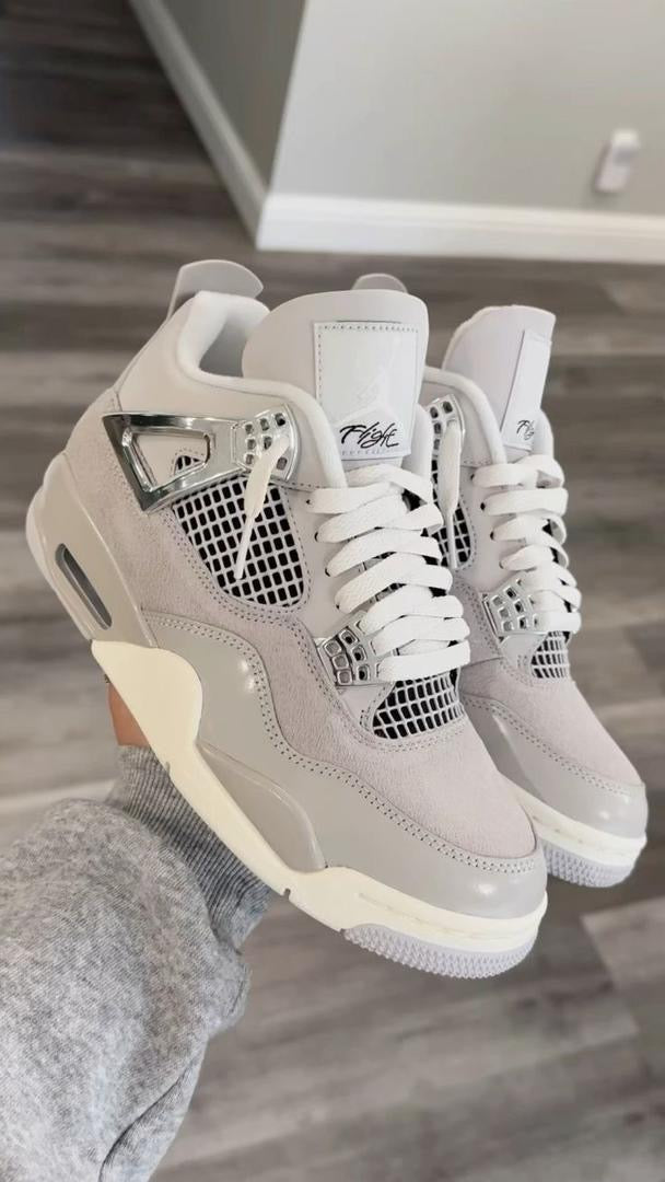 Jordan 4