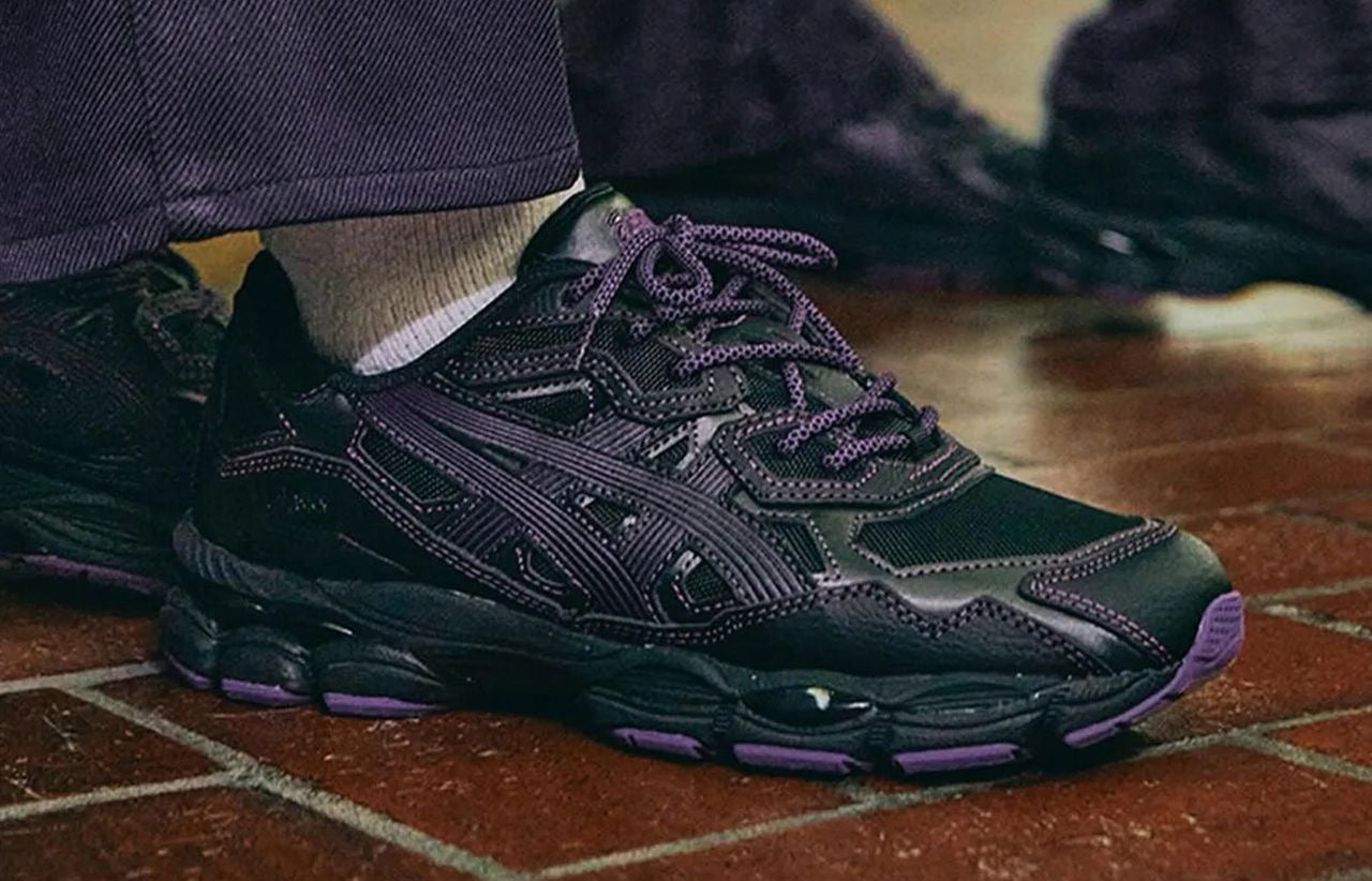 baskets ASICS Gel Needles Black Purple