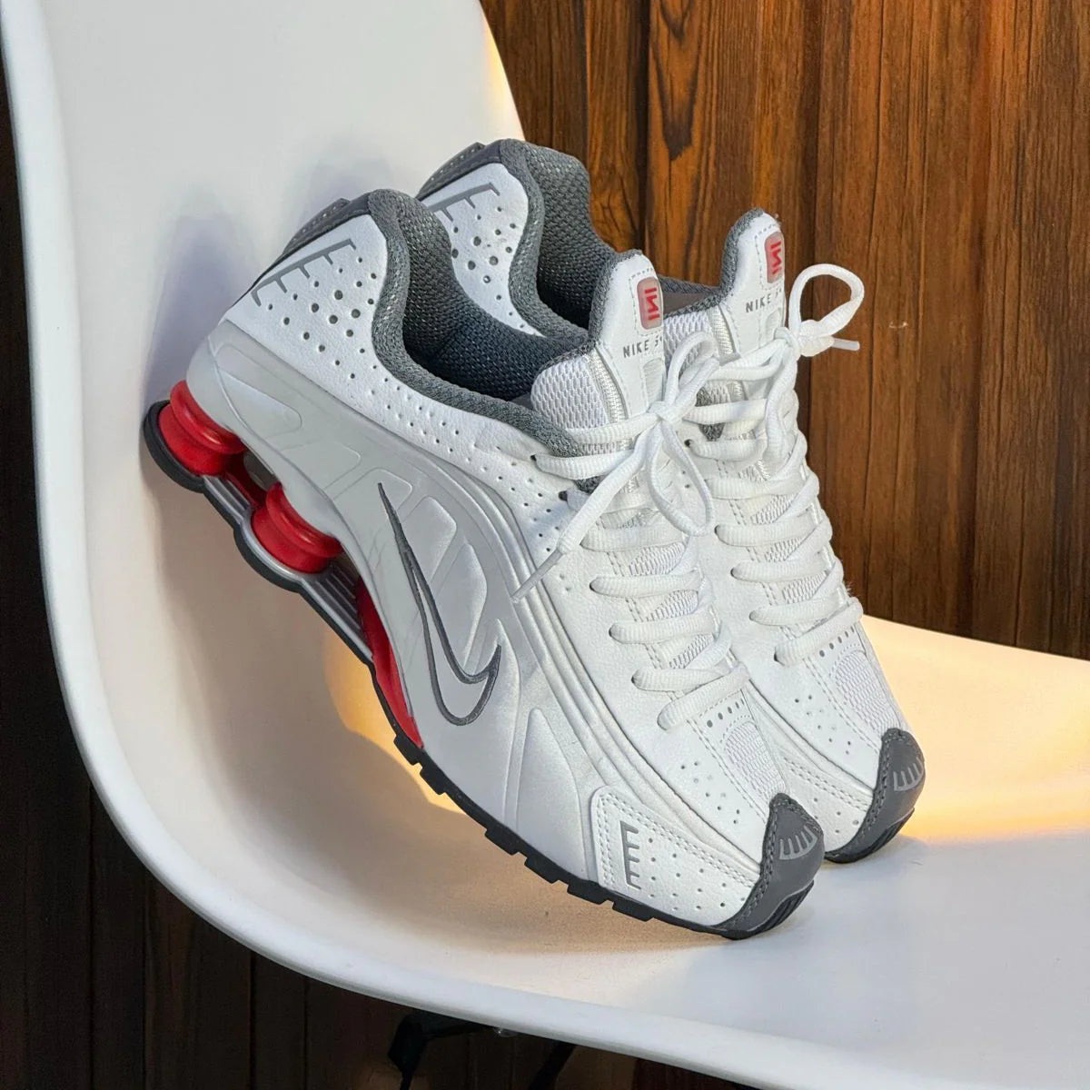 Nike shox r4