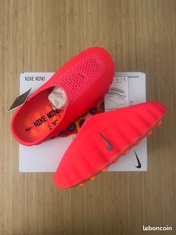 Nike mind 001