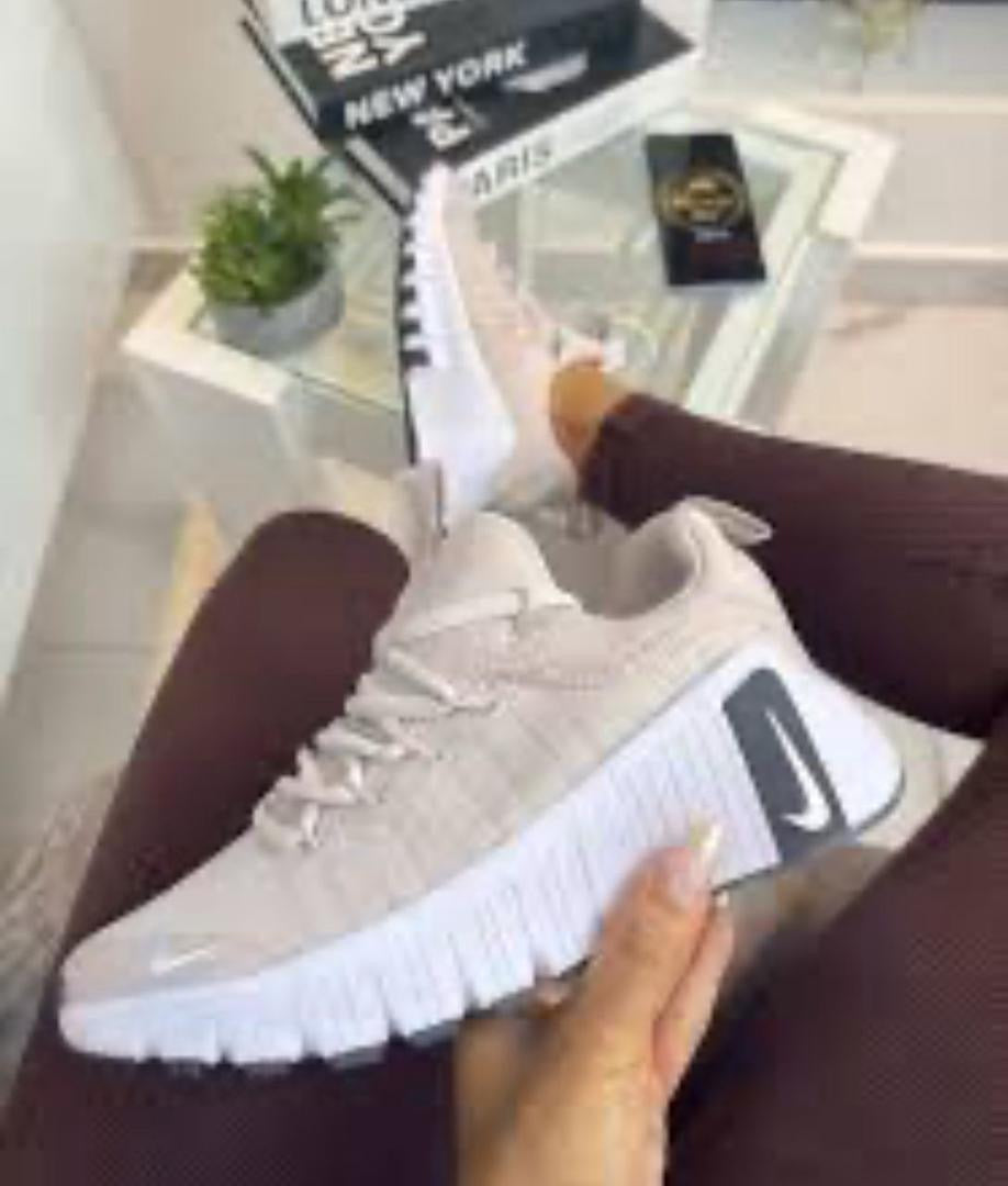 Nike free