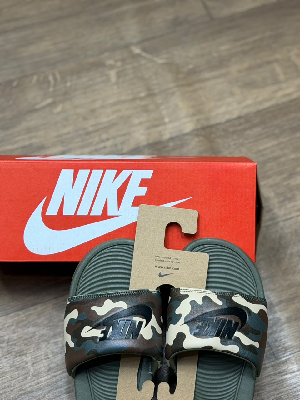 Sandales Nike originale