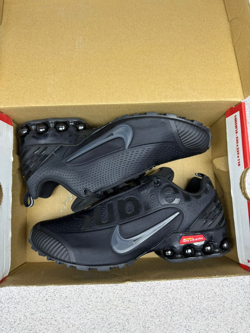 Nike air supreme