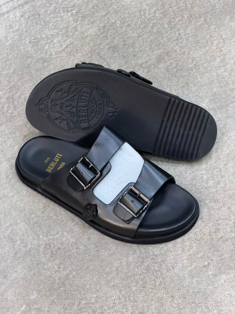 Sandales Berluti